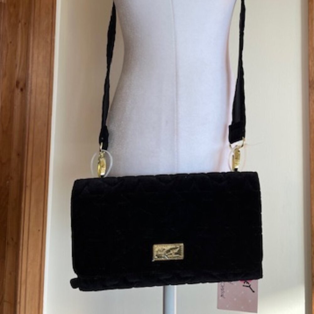 LUV BETSEY JOHNSON Amanda Black Velvet Tri Fold Convertible Crossbody